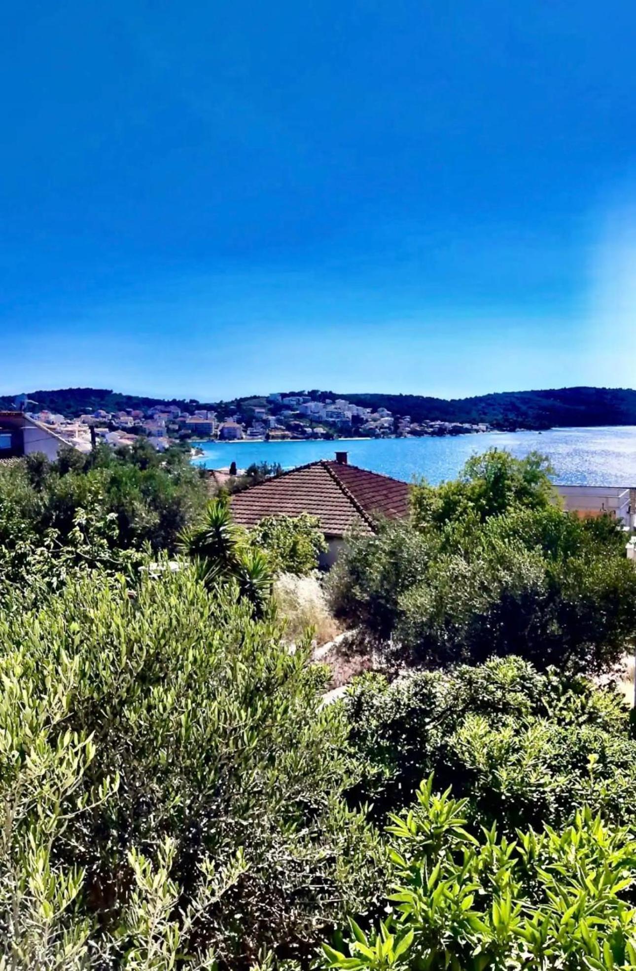 Apartmani Attila Trogir Exterior photo